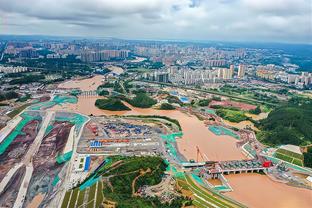 特奥本场比赛数据：1进球2关键传球2过人成功，评分8.2全场最高